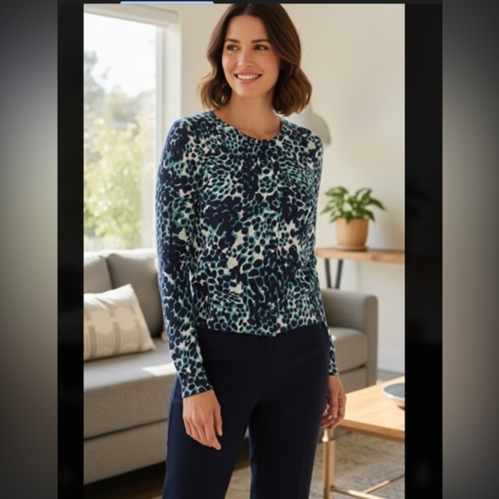 Banana Republic Teal and Black Patterned Blouse